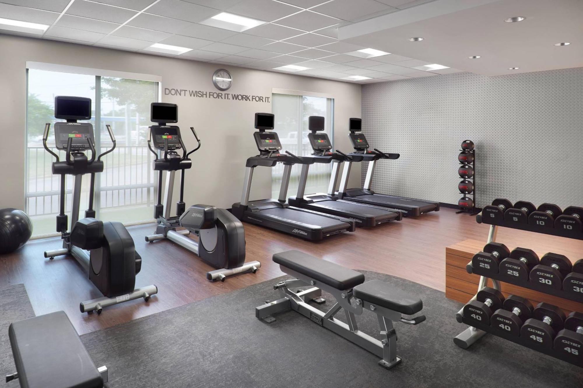 Hotel Fairfield & By Marriott Athens-university Area